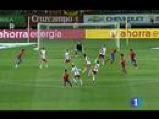  - Torres se unió al festín