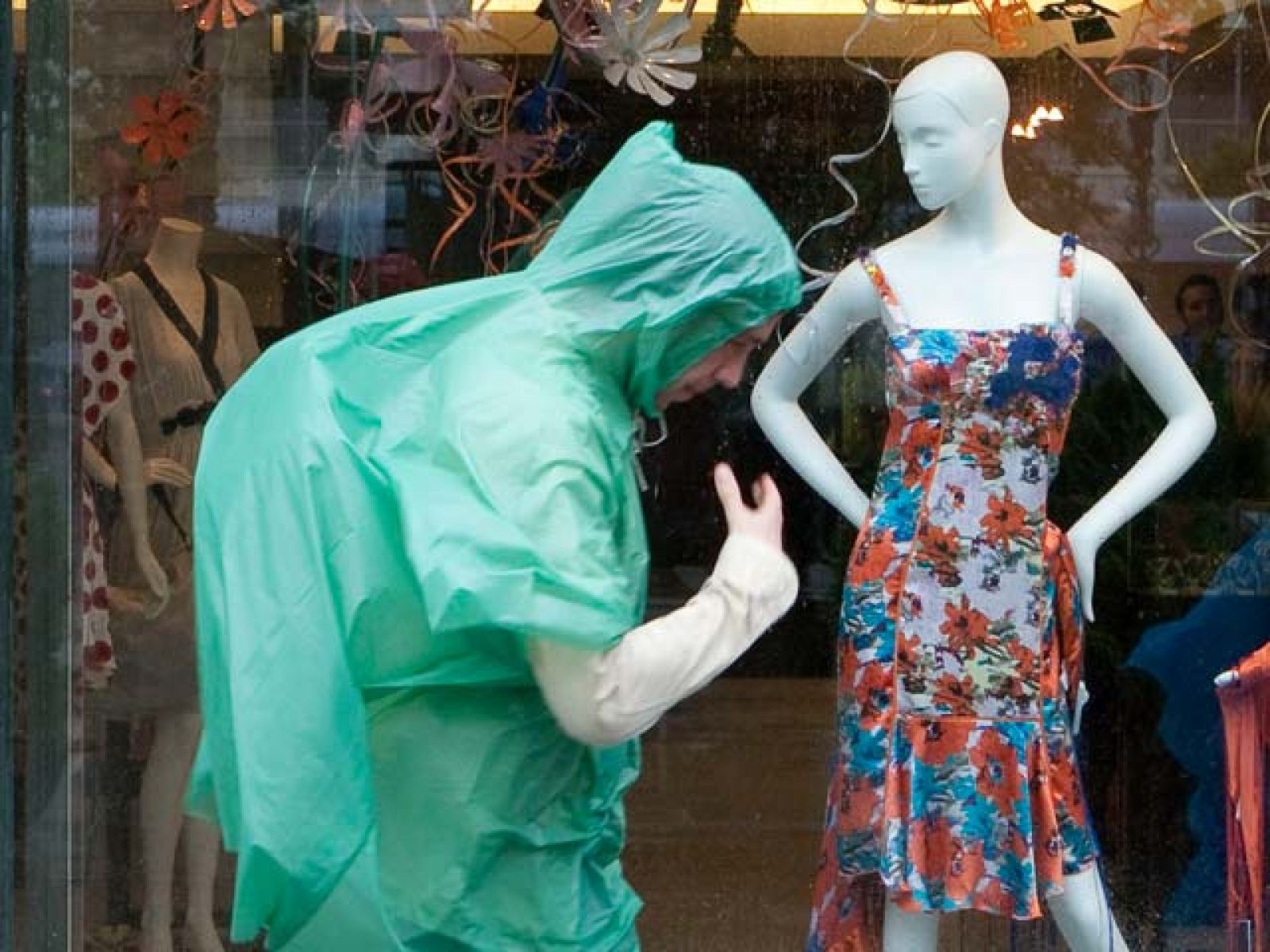 El frío y la lluvia vuelven a España | Ver