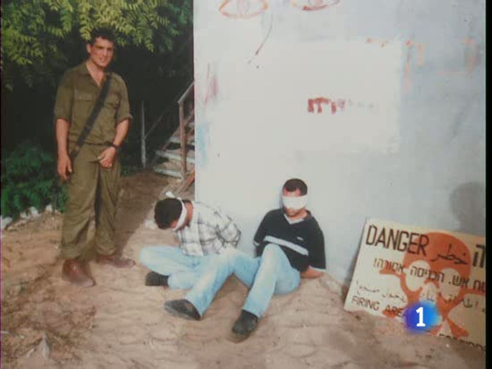 El día a día en los territorios palestinos a través de los ojos de un soldado israelí | Ver