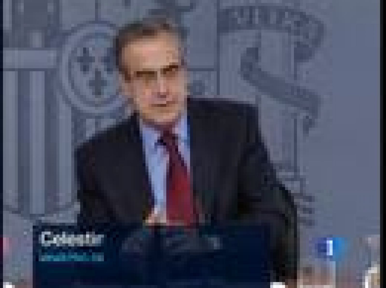 Se introducirá el llamado modelo alemán que permite reducir la jornada entre un 10 y un 70% haciendo que lo paguen las arcas del estado en lugar del empresarios. También se generalizará el contrato de fomento de empleo para dar estabilidad a los puestos de trabajo y evitar que sigan creciendo los contratos temporales.