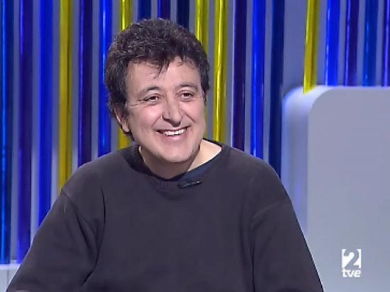 Manolo García presenta en La 2 Noticias su último disco.
