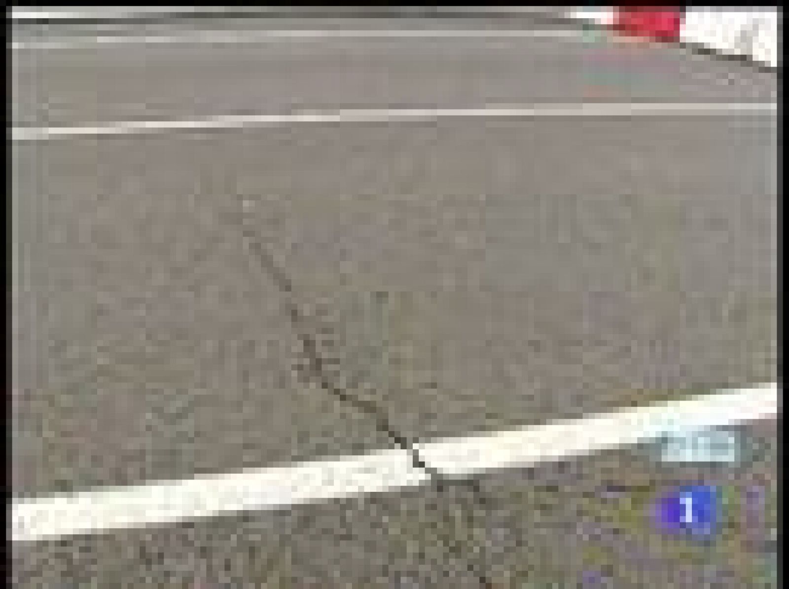 Cortada la principal vía de comunicación entre Asturias y Galicia