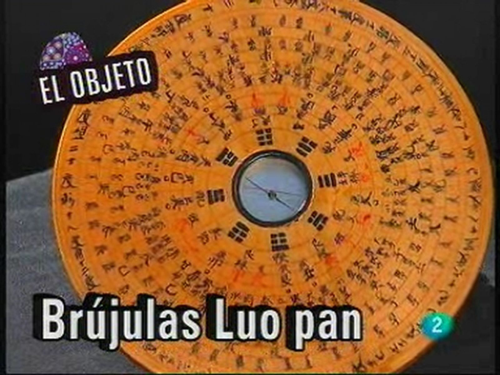 El objeto:  Brújulas Luo pan