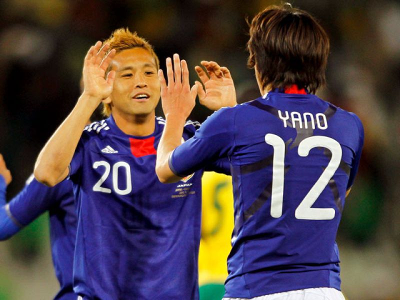  La selección de Japón ha conseguido la victoria por 1-0 ante Camerún, en el segundo partido del Grupo E. Los nipones consiguen por tanto tres puntos merecidos, ya que creyeron en la victoria desde un primer momento.
