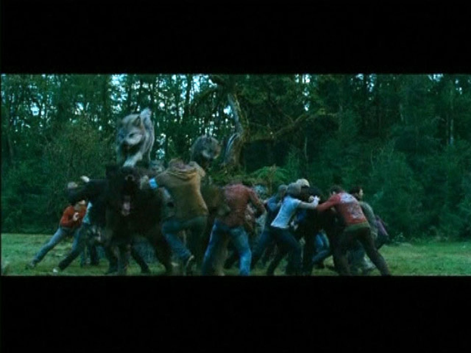 Llega 'Eclipse', la tercera entrega de la saga 'Crepúsculo' | Ver