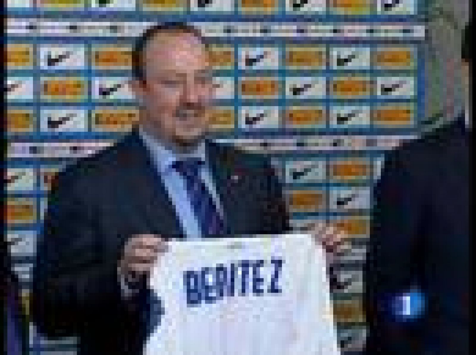 Benítez, presentado en Milán | Ver