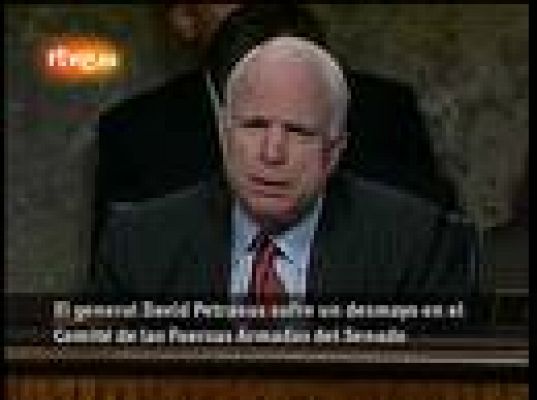  - Petraeus sufre un desmayo