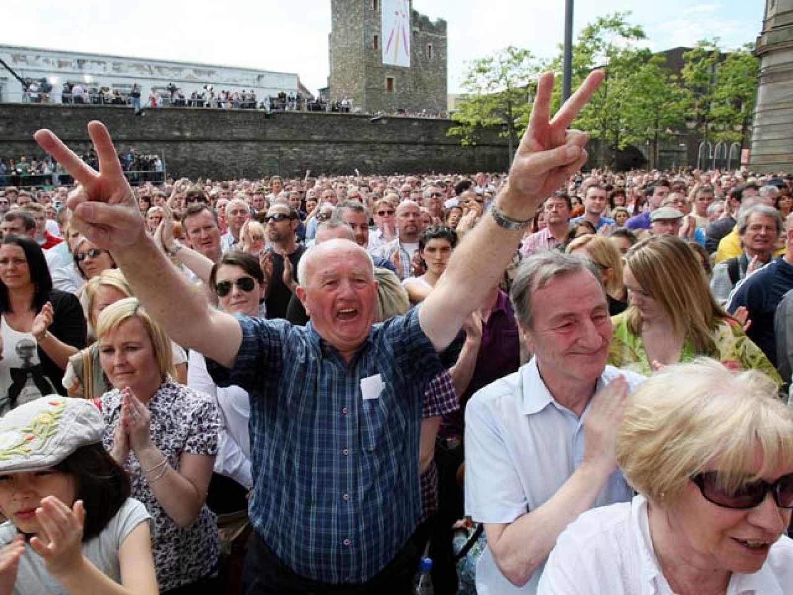 David Cameron: 'Lo que pasó fue injustificado e injustificable' | Ver