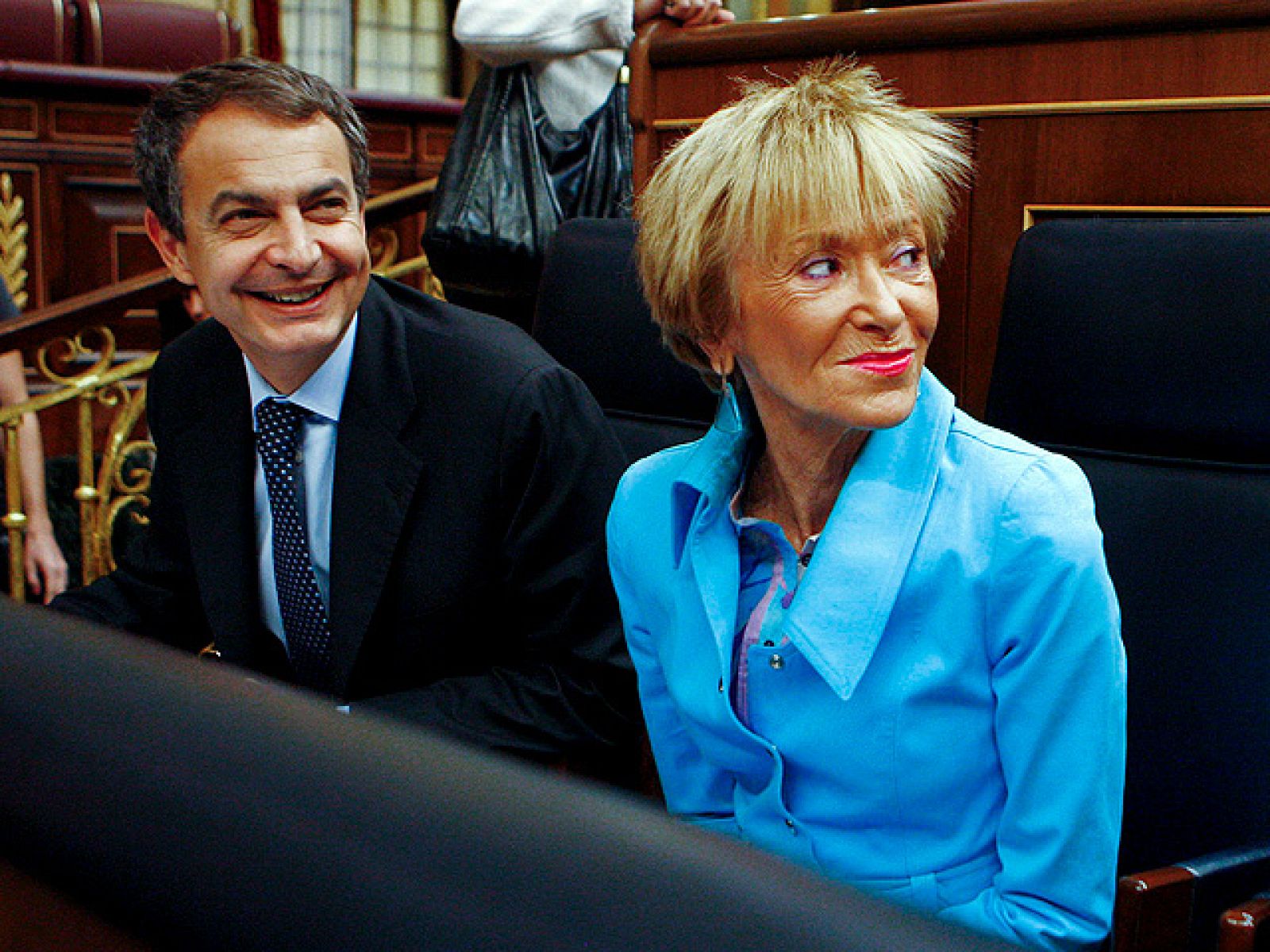 El PP acusa al Gobierno de "depotismo endeudado"