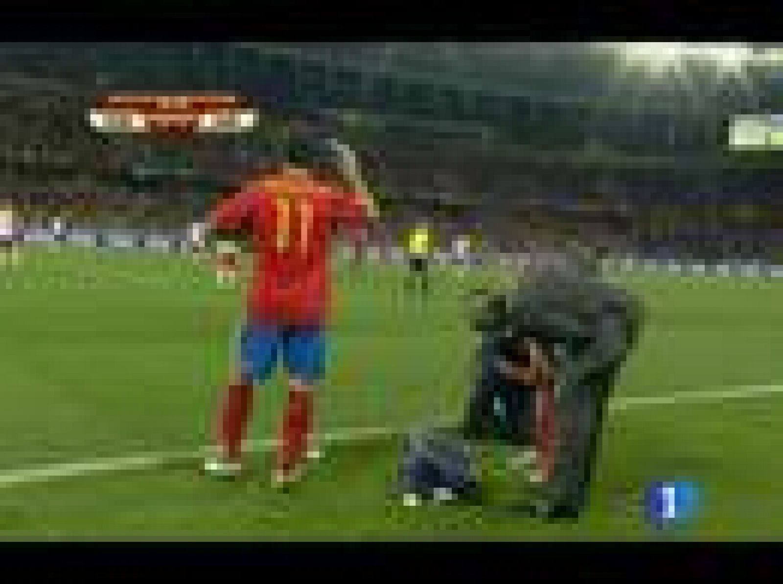 Telediario 2 en cuatro minutos - 16/06/10 | Ver