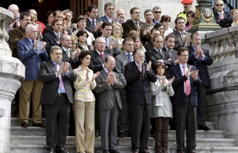 Concentraciones en varios ayuntamientos españoles