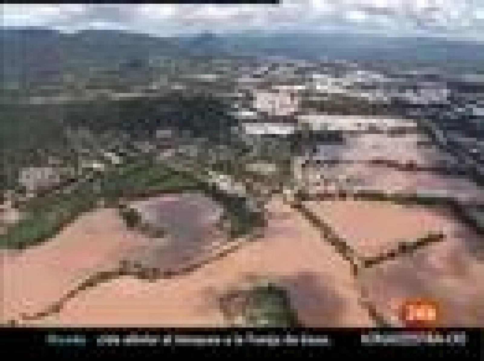 Las graves inundaciones en el sureste de Francia han dejado ya 22 muertos mientras siguen las tareas de rescate y desescombro.