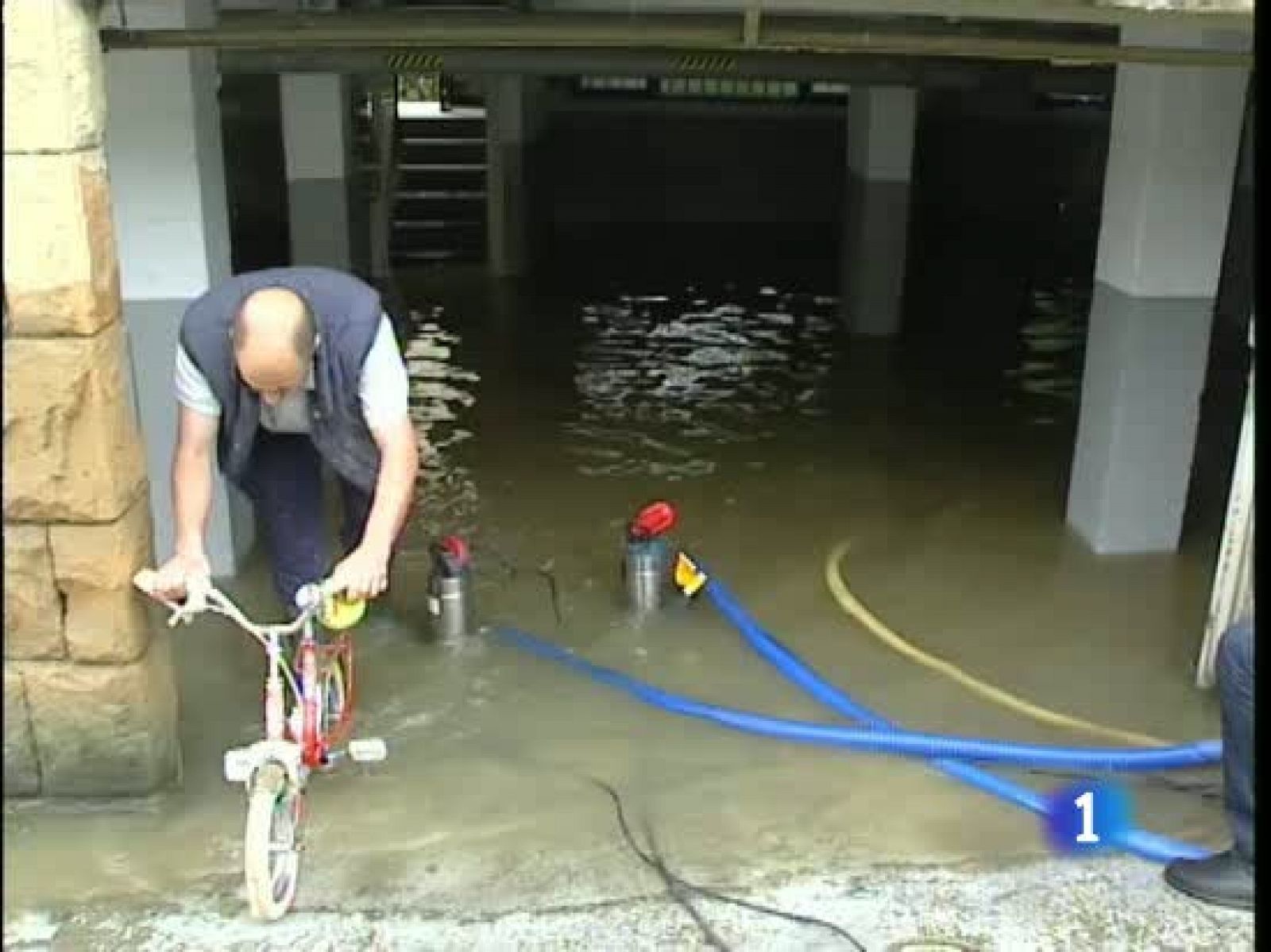 Asturias, Cantabria y el País Vasco tratan de recuperar la normalidad | Ver