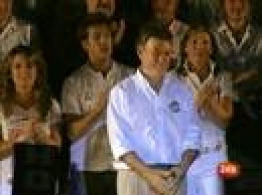  - Los sondeos dan victoria a Santos