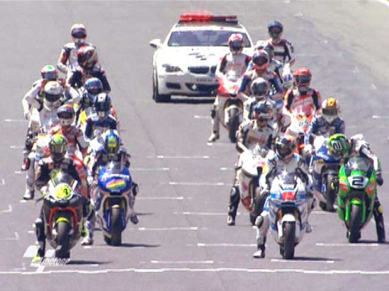 Con un poco de organización, no es problema que se preparen 40 motos para competir en cada carrera de Moto2.