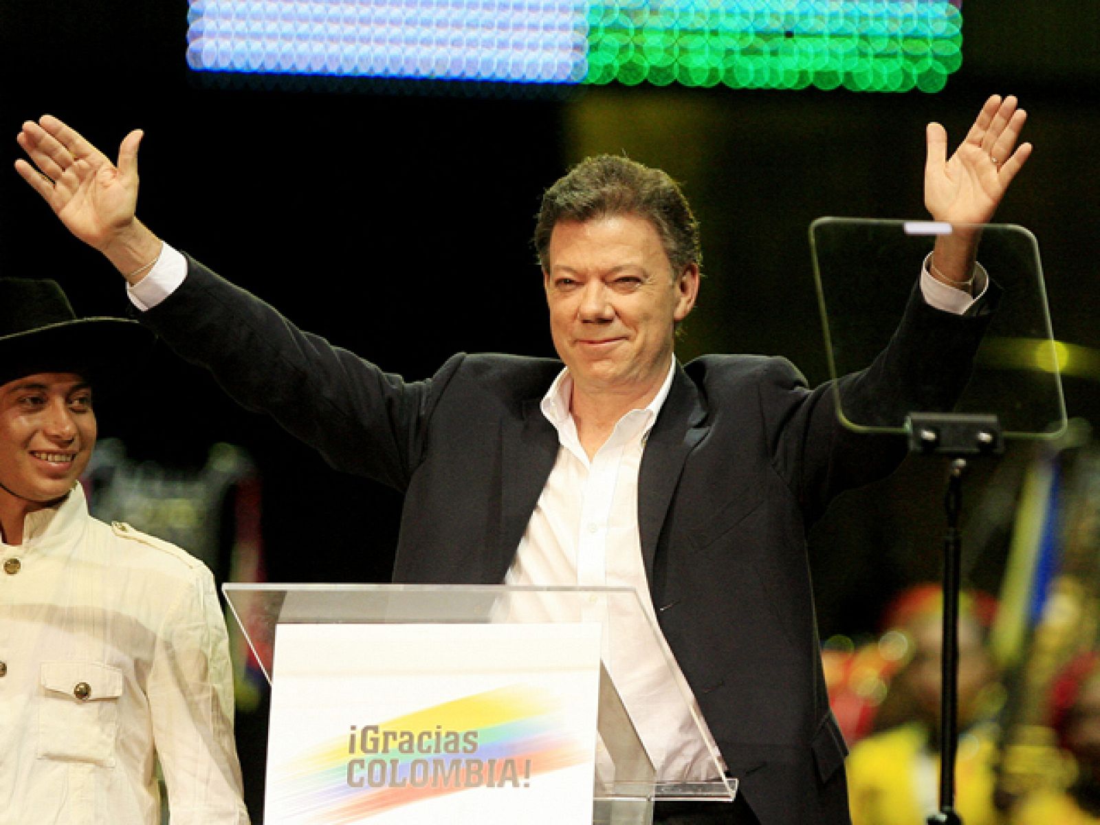 Abrumadora victoria de Juan Manuel Santos en la segunda vuelta de las elecciones colombianas | Ver