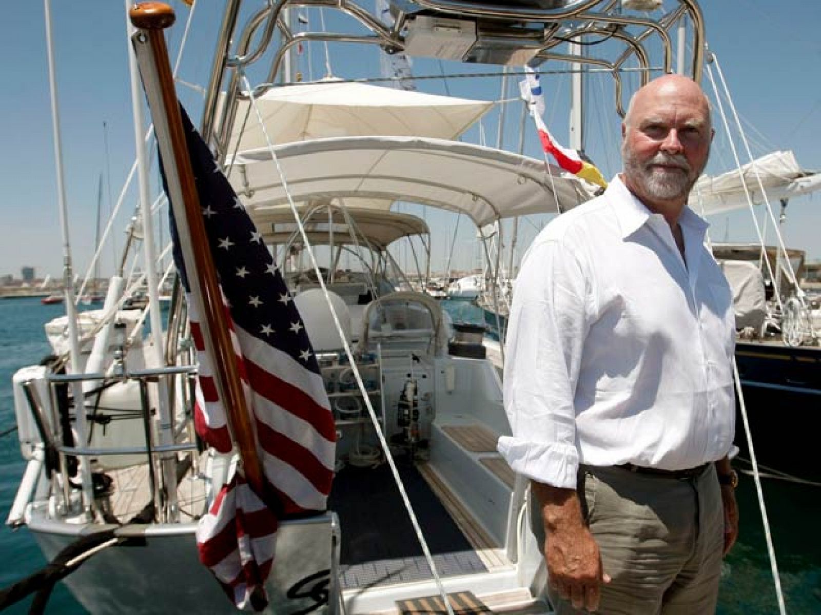 Craig Venter espera descubrir hasta 80 millones de nuevos genes en el Mediterráneo - Ciencia y tecnología en Rtve.es | Ver