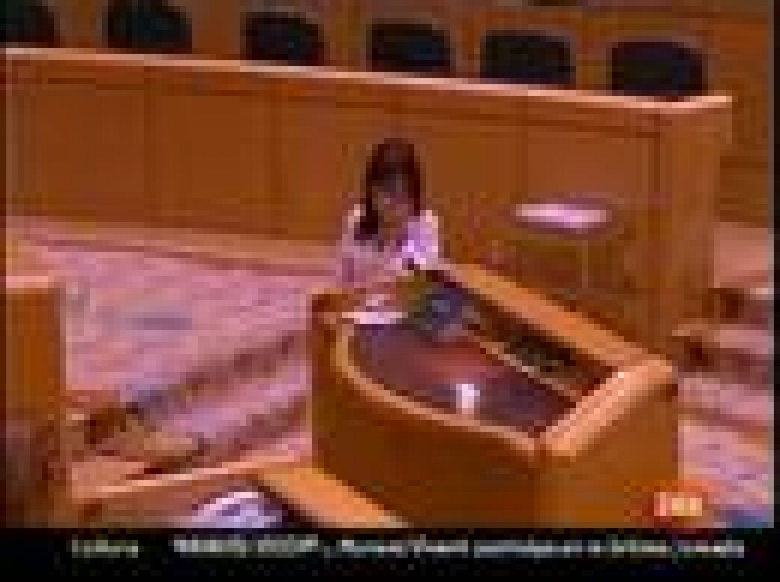 Sin programa: PP, CiU y UPN aprueban en el Senado una moción para pedir la prohibición del burka en la calle | RTVE Play