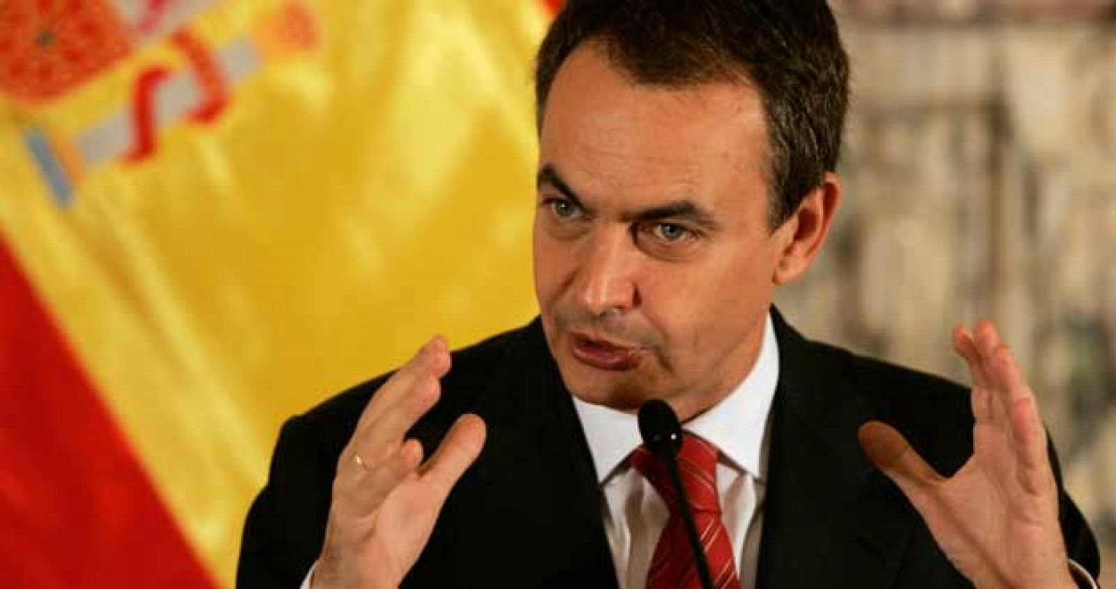 Zapatero valora la unidad de los partidos contra ETA