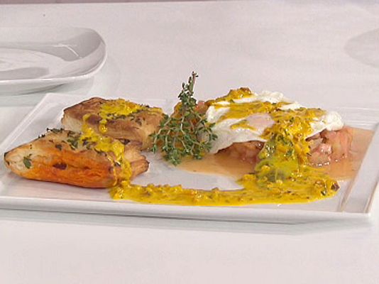 RTVE Cocina - Huevos fritos con salsa