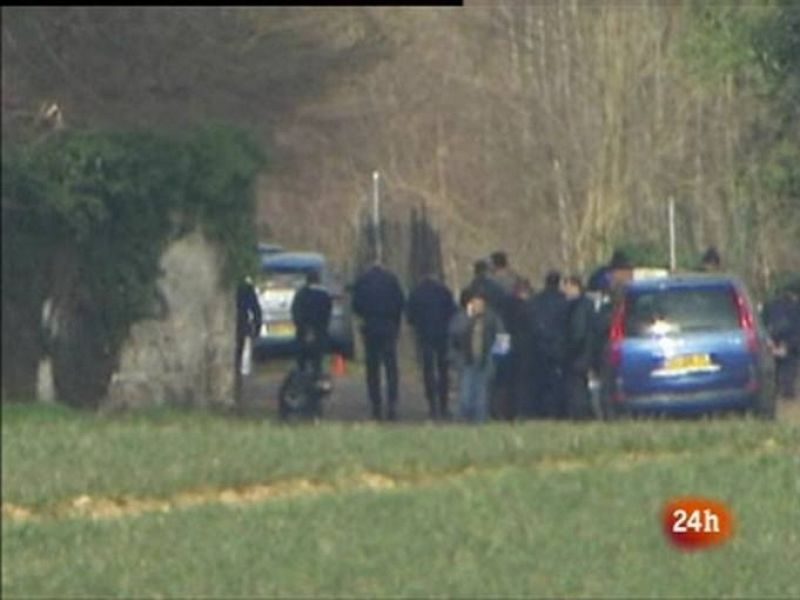 Localizado en París un coche utilizado por ETA en el asesinato de un policía francés