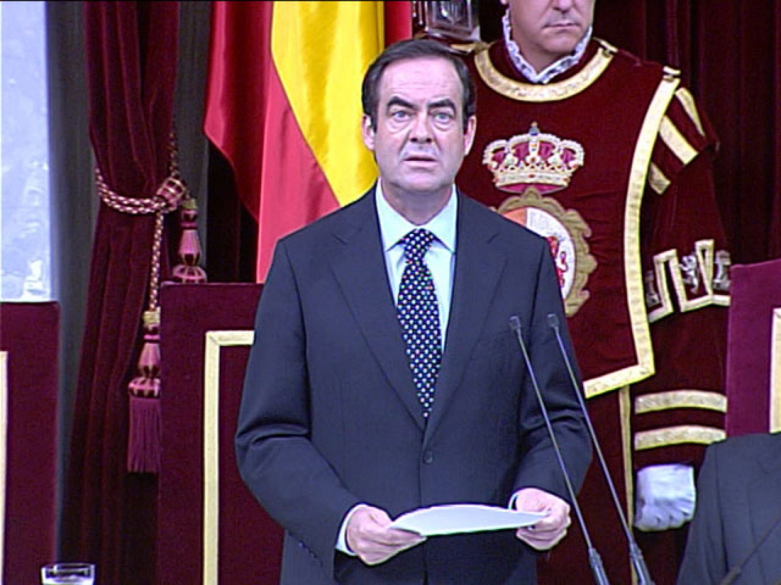 José Bono dice que el PP quiere ganar las elecciones en Castilla-La Mancha a su costa | Ver