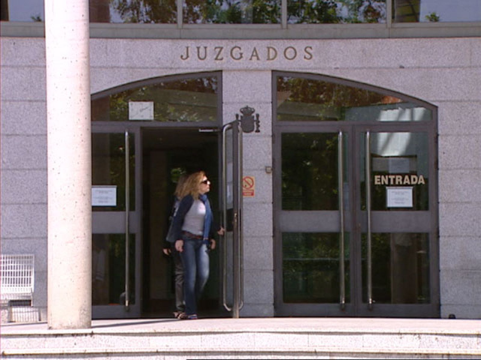 Un juez  de Getafe, en Madrid, hace exámenes orales a los extranjeros que solicitan la nacionalidad española | Ver