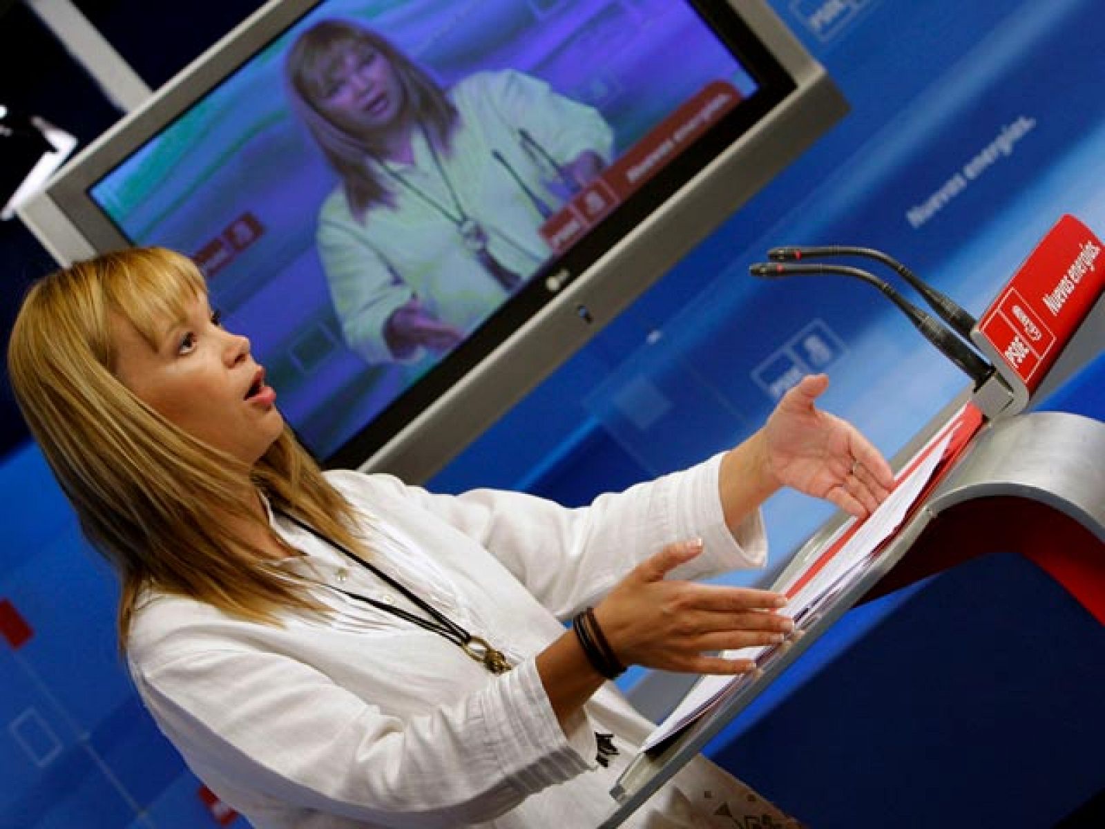 El PSOE no coincide al 100% con la sentencia del TC sobre el Estatuto catalán pero la acata | Ver