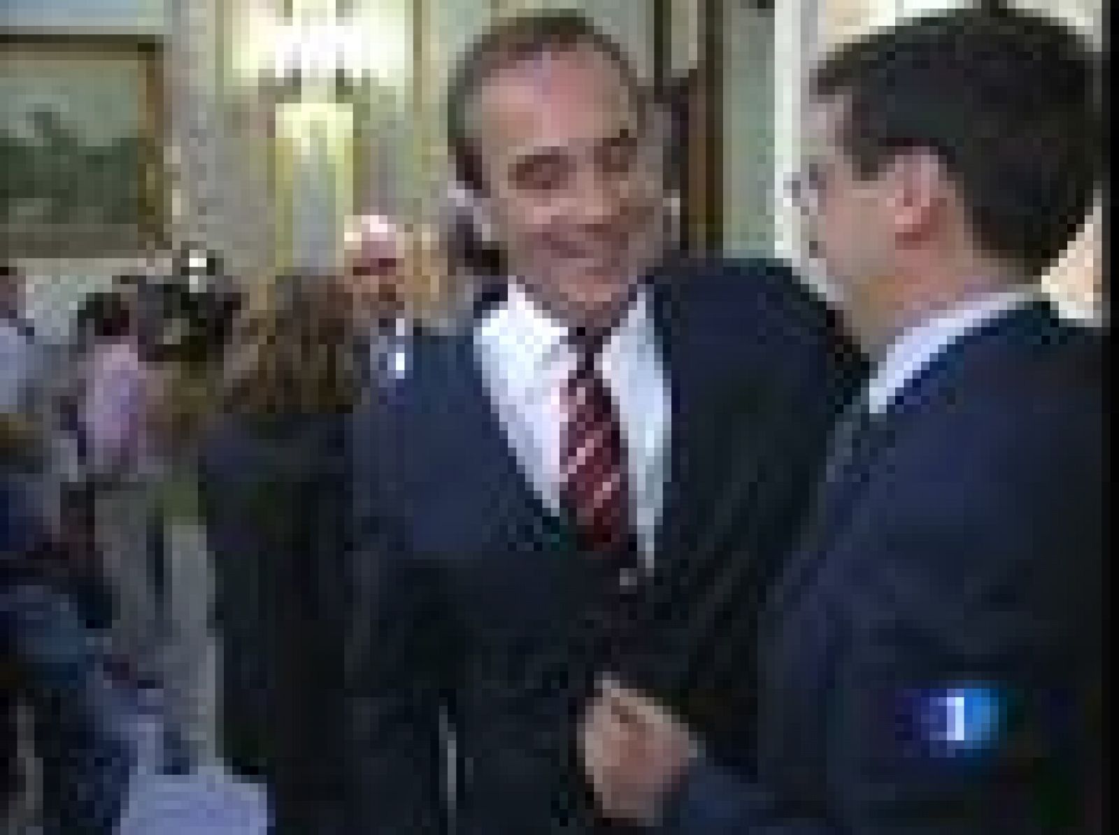 Telediario 2 en cuatro minutos - 28/06/10 | Ver