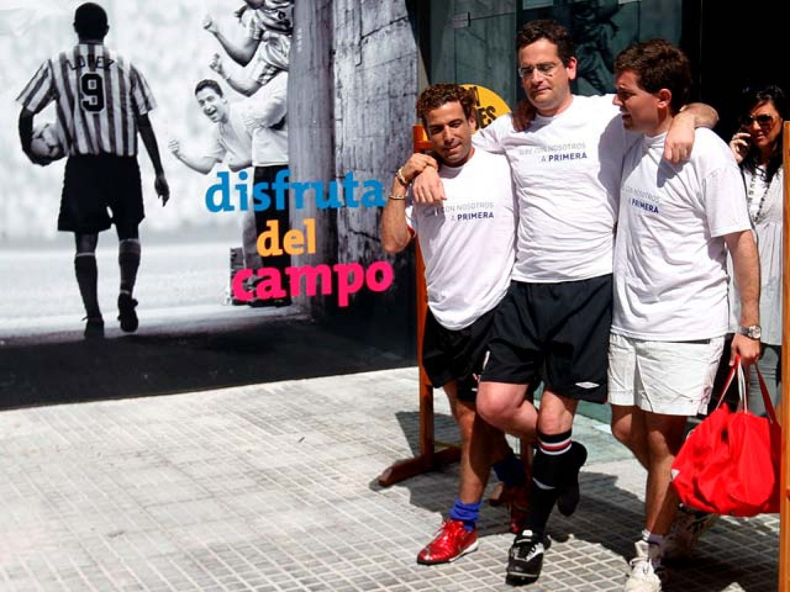 Antonio Basagoiti se rompe el peroné en un partido de fútbol entre dirigentes del PP | Ver