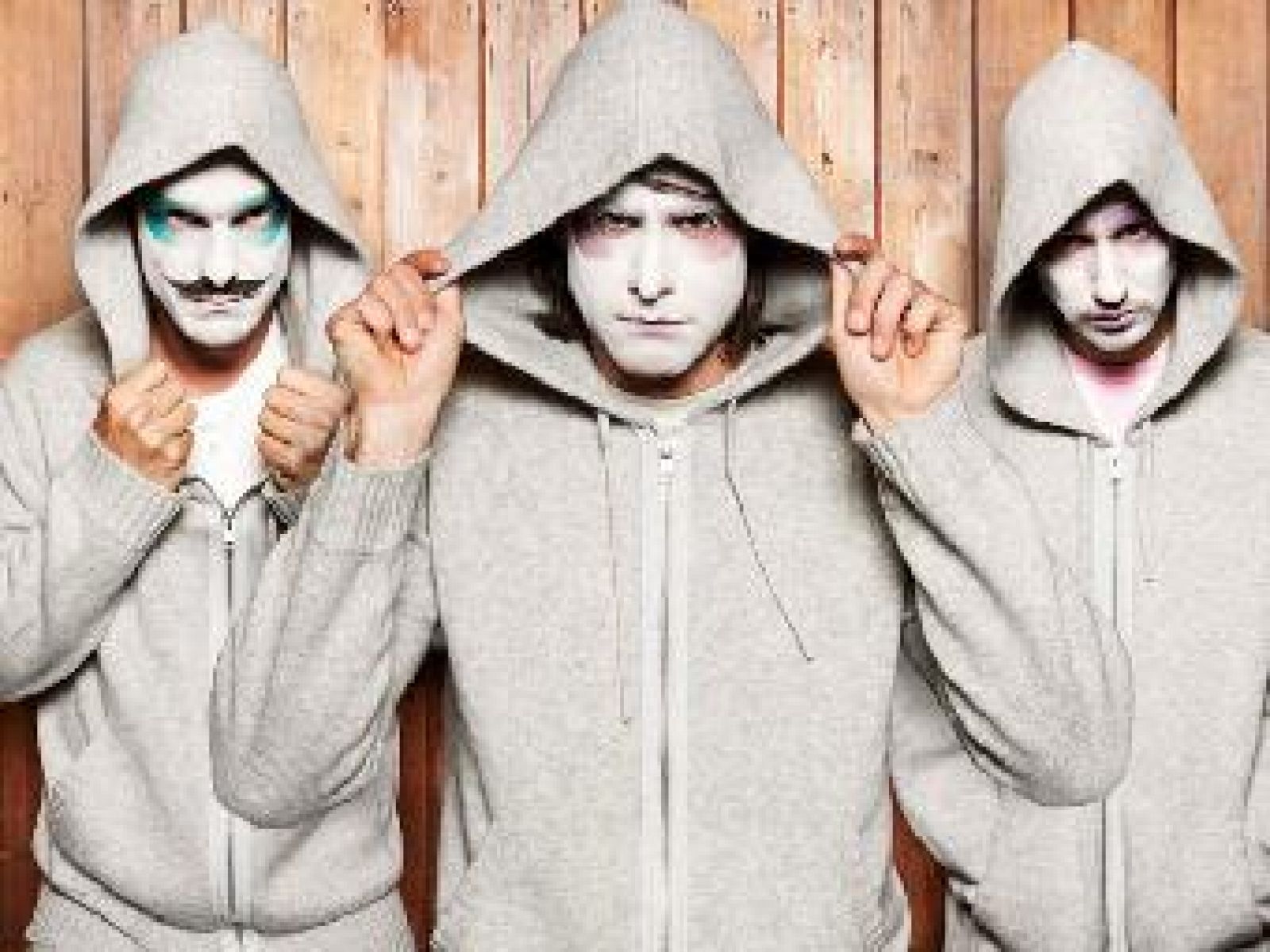 Vigo Transforma - Miike Snow, "Silvia"