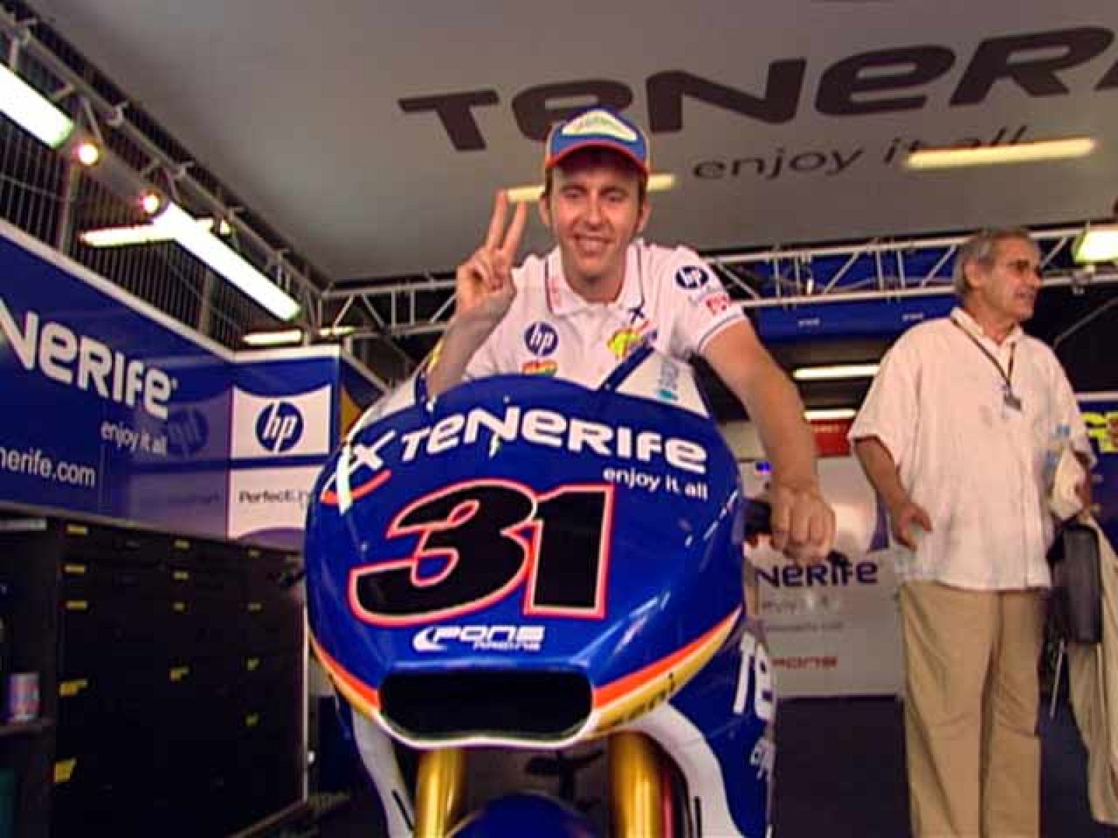 Cuatro pilotos competirán en Montmeló en la categoría de Moto2 como invitados: Carmelo Morales, Ricky Cardús, Dani Rivas y Jordi Torres.