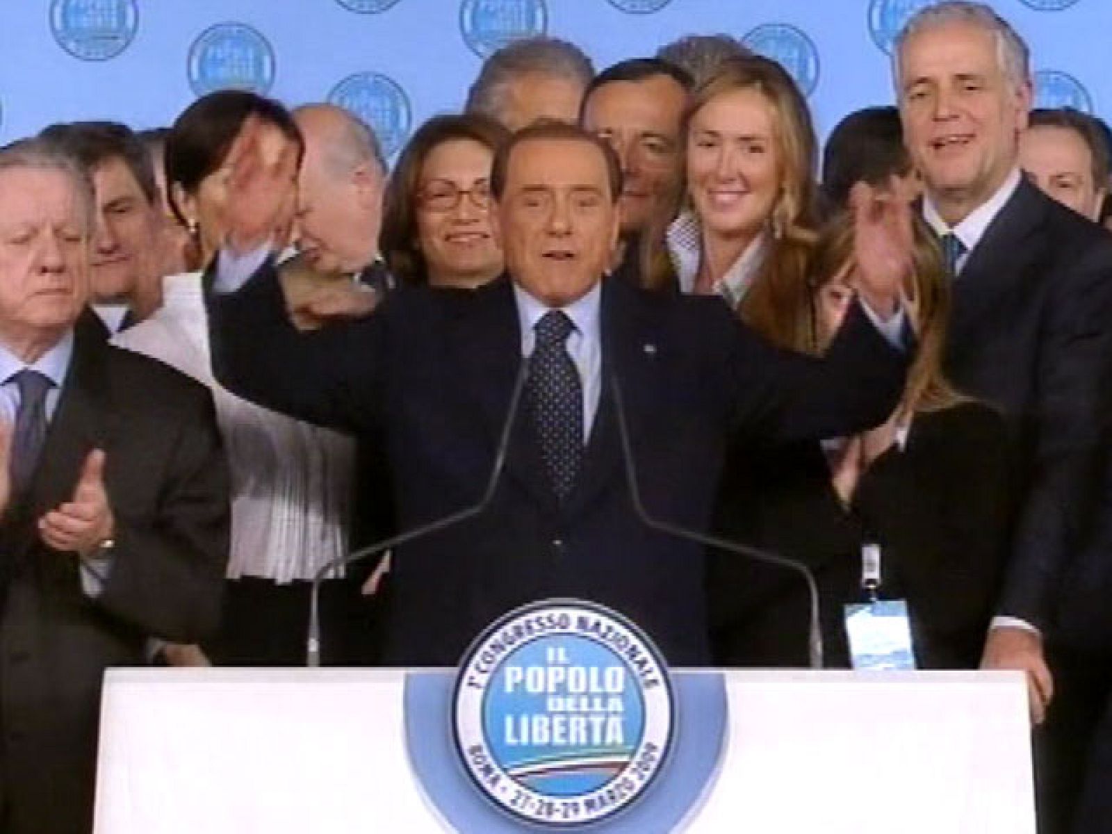 Dimite Aldo Brancher  en el gobierno de Berlusconi.