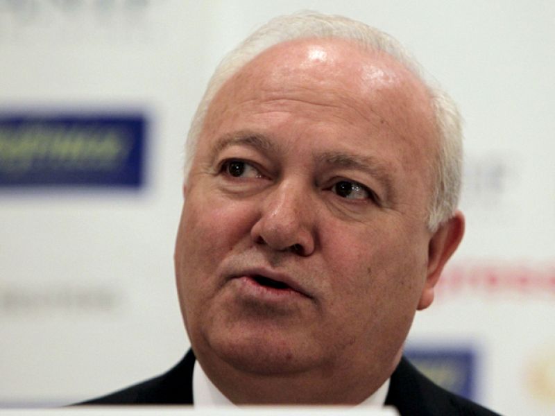 Miguel Angel Moratinos viaja esta tarde a Cuba 