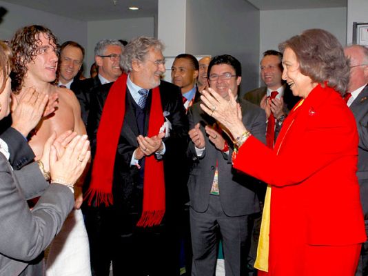  - La Reina felicita a la 'Roja'