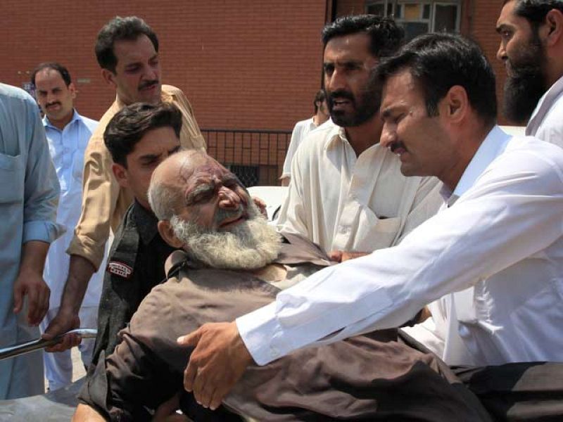  Al menos 45 muertos en un atentado suicida en Pakistán