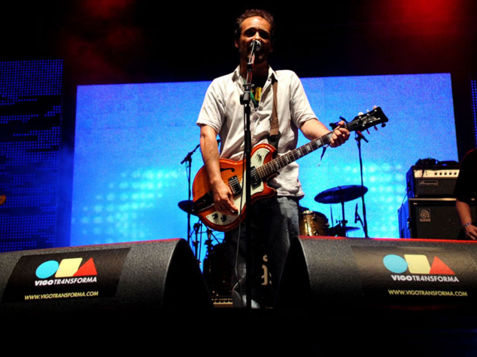 Vigo Transforma 2010: Love of Lesbian