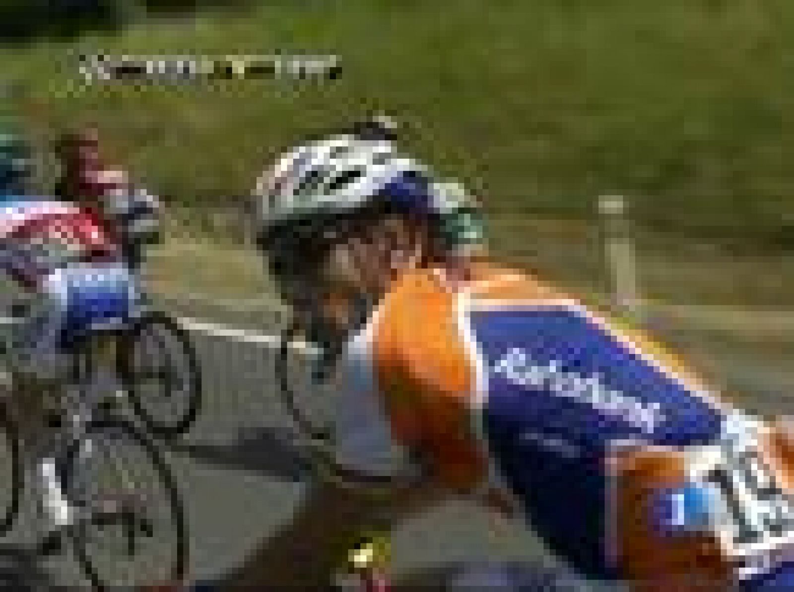 El ciclista luxemburgués Andy Schleck (Saxo Bank) se llevó la  victoria en la octava etapa del Tour de Francia, disputada entre la  Estación Des Rousses y la de Morzine-Avoriaz, tras imponerse al  sprint al español Samuel Sánchez (Euskaltel).