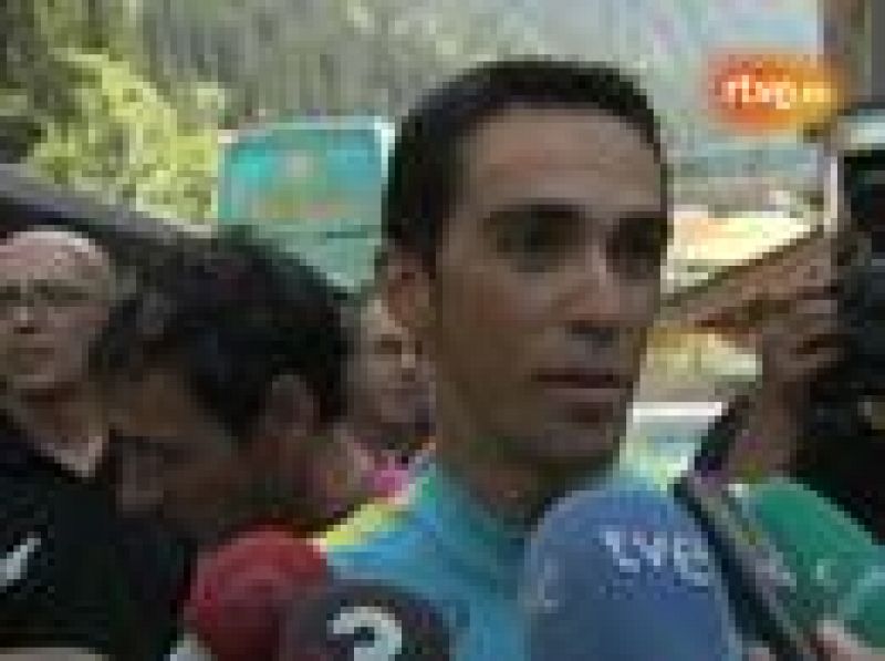  Alberto Contador, que se encuentra disputando el Tour de Francia, ha felicitado a la Roja por su triunfo en Sudáfrica.