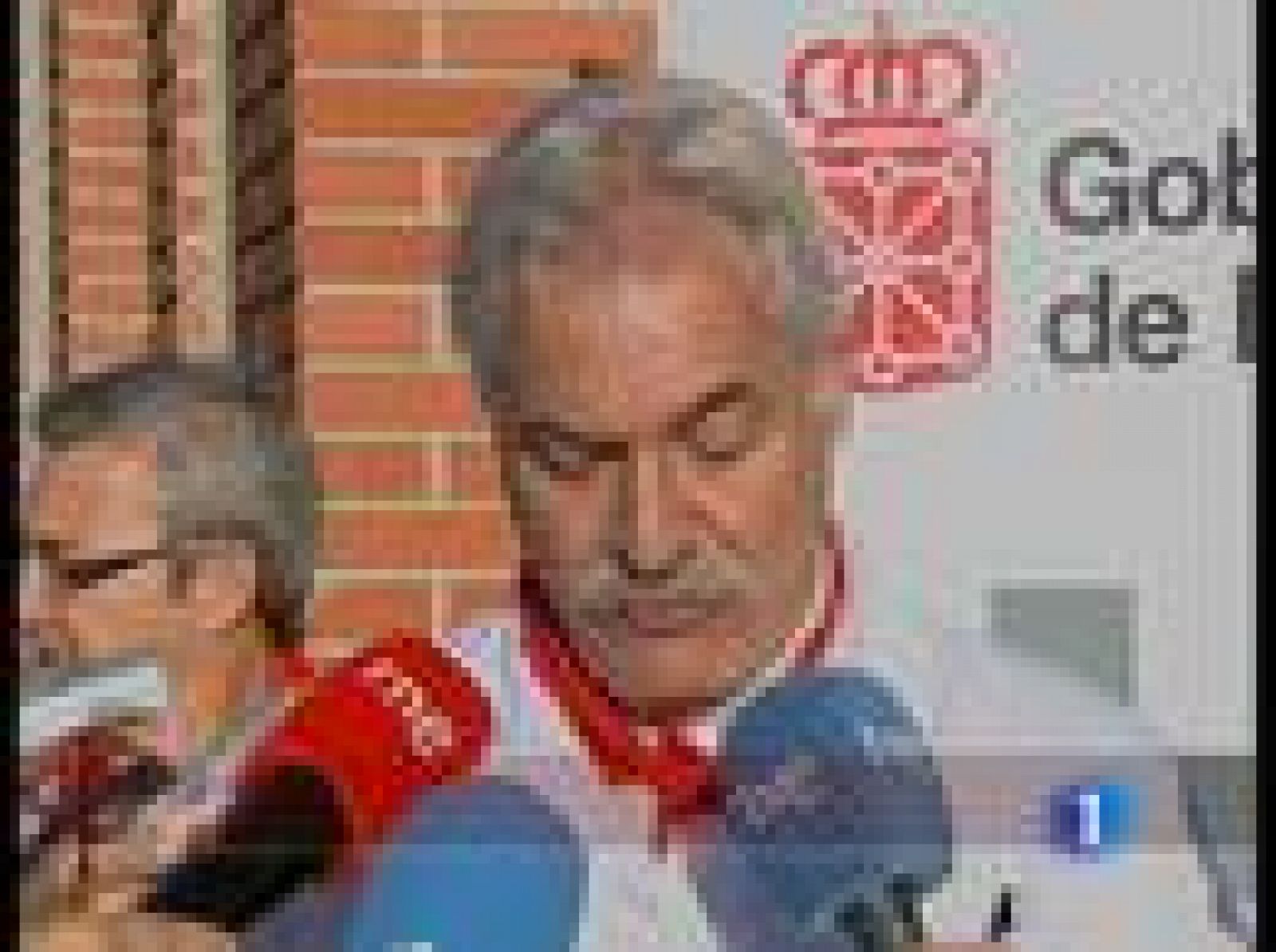 Un corneado en el séptimo encierro de San Fermín 2010 | Ver