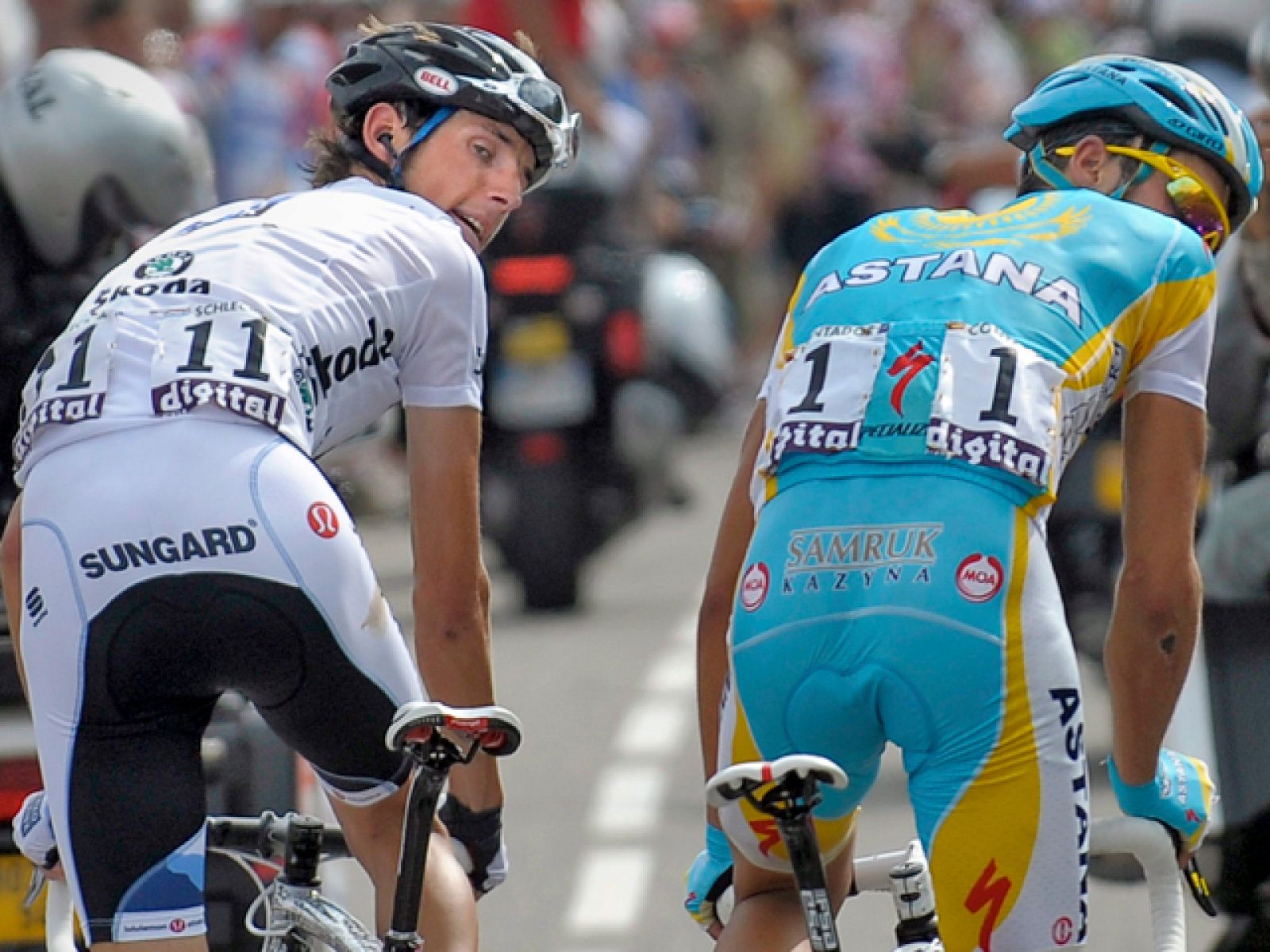 Alberto contador y Andy Schleck han demostrado que el Tour de Francia 2010 es cosa de ellos dos.