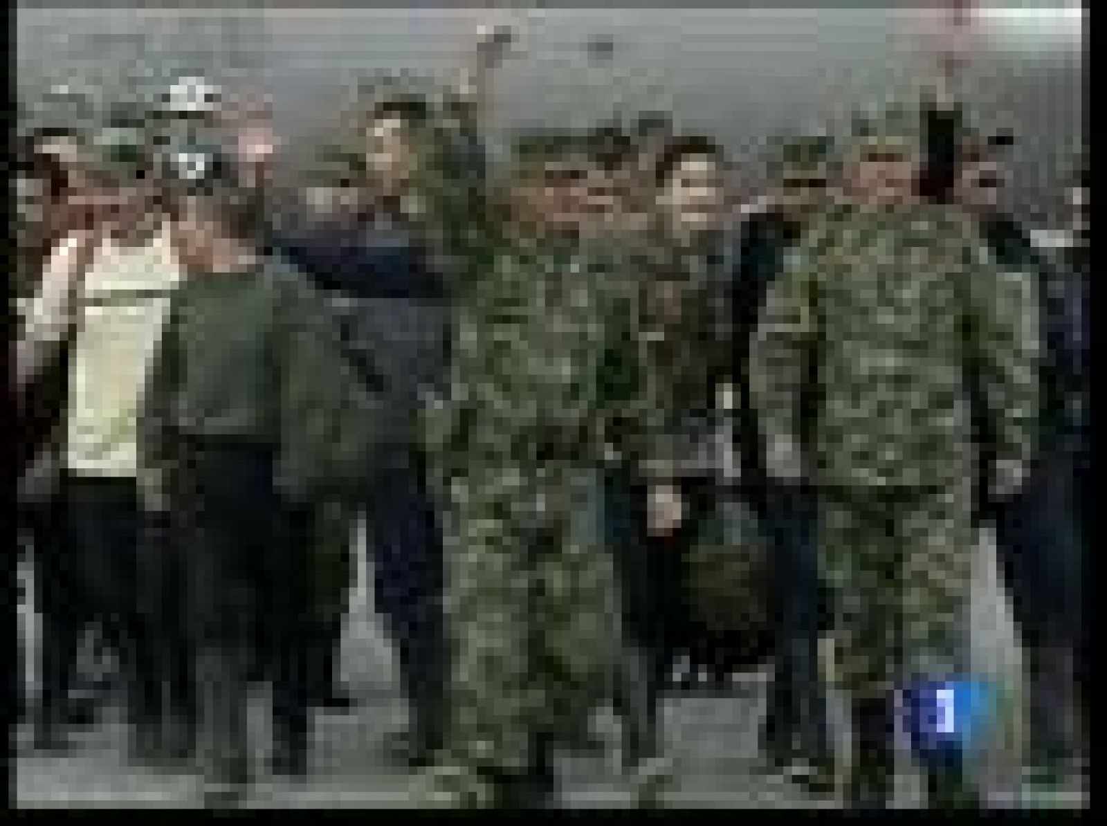 Colombia afirma que jefes de las FARC y el ELN se esconden en Venezuela | Ver