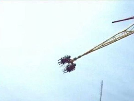  - Tibidabo: Así funciona El Péndulo