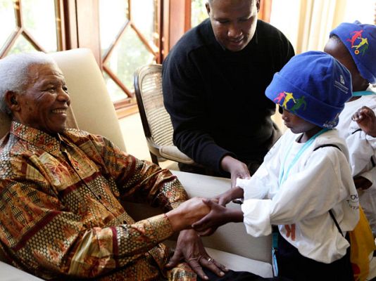  - Mandela cumple este domingo 92 años