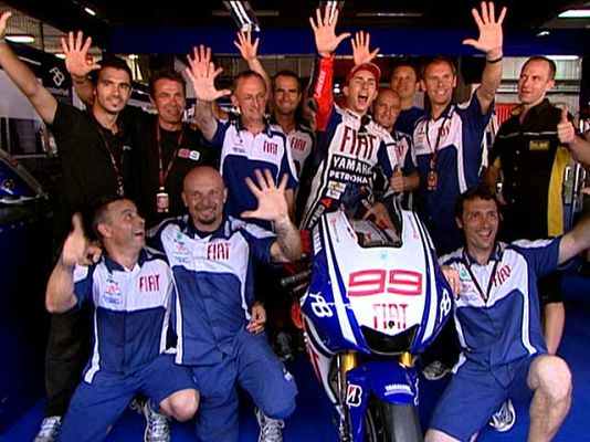  - Lorenzo, un gran equipo detrás