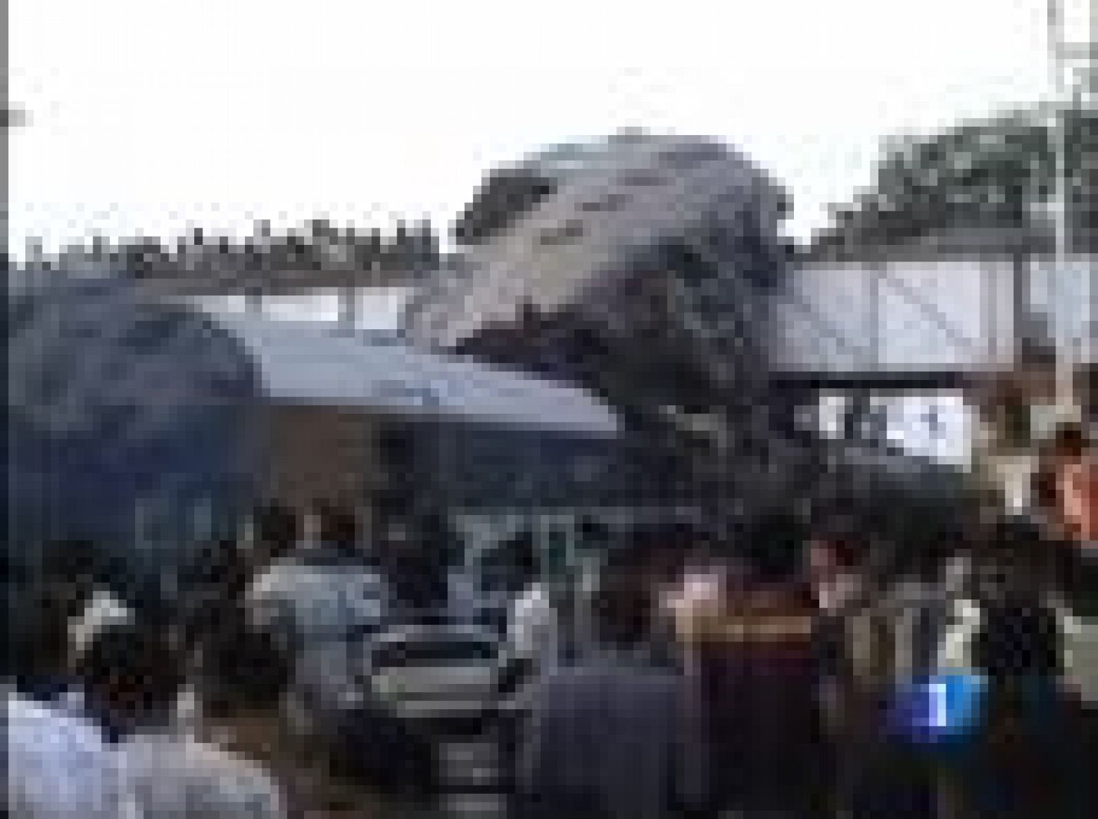 60 personas han muerto y hay 150 heridas a causa de este choque de trenes en la India | Ver