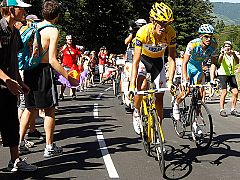 La avería de Andy Schleck en Balès