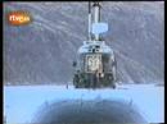 Fue noticia en el Archivo de RTVE - 'Kursk': preparativos del funeral