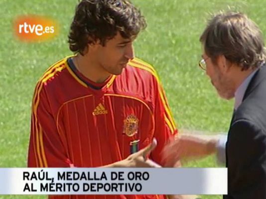 Deportes en el Archivo de RTVE - Raúl consigue la medalla al mérito deportivo