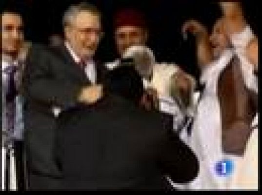  - Cameron viaja a Estados Unidos